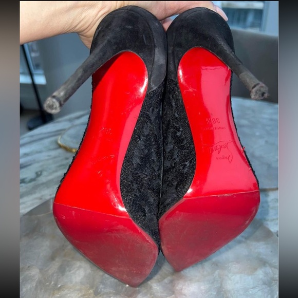 Christian Louboutin heels - Picture 3 of 7